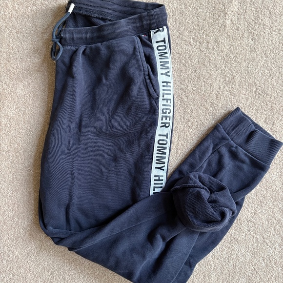 Tommy Hilfiger Navy Ankle Length Sweatpants - Picture 1 of 5